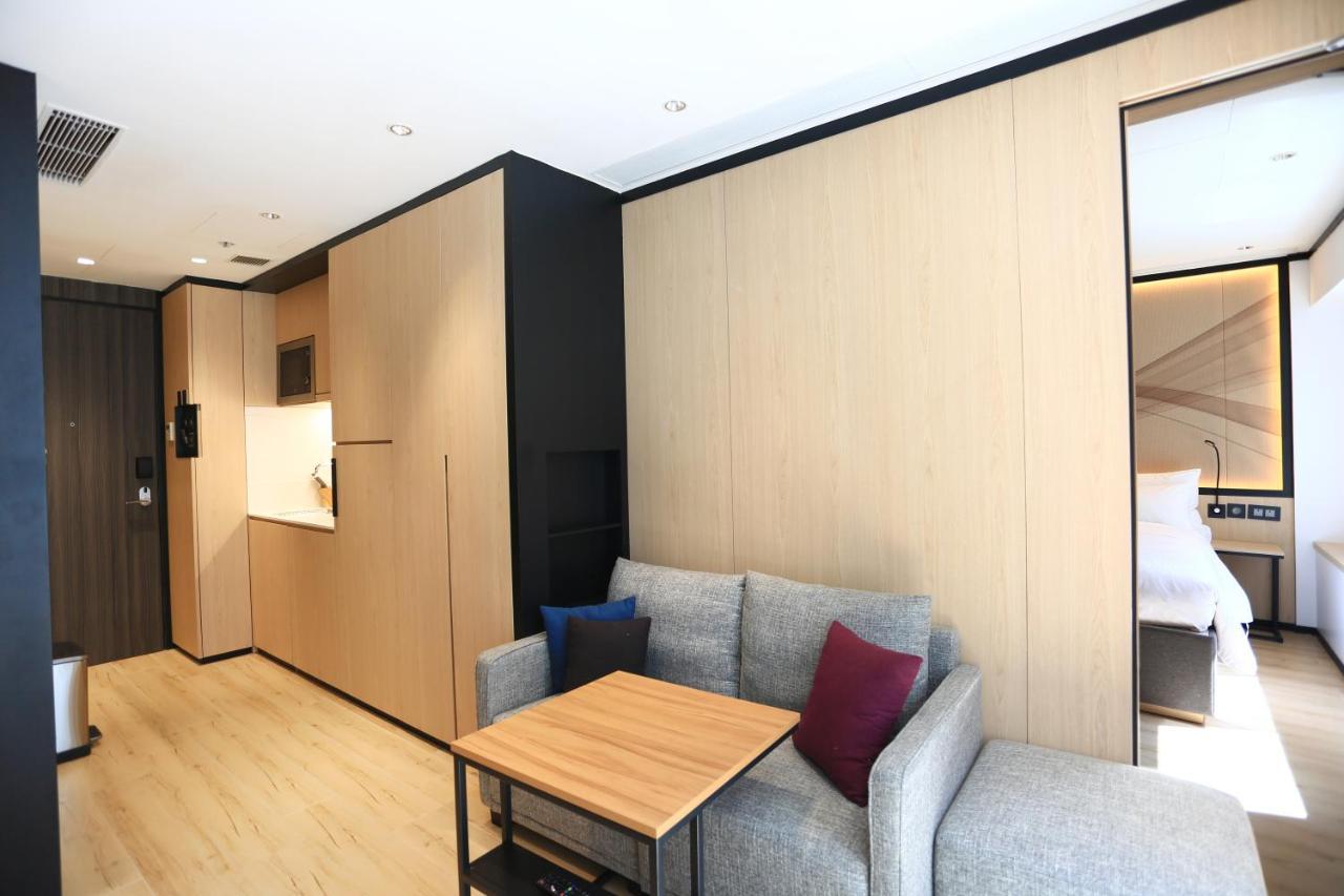 Cm+ Hotels And Serviced Apartments Гонконг Екстер'єр фото