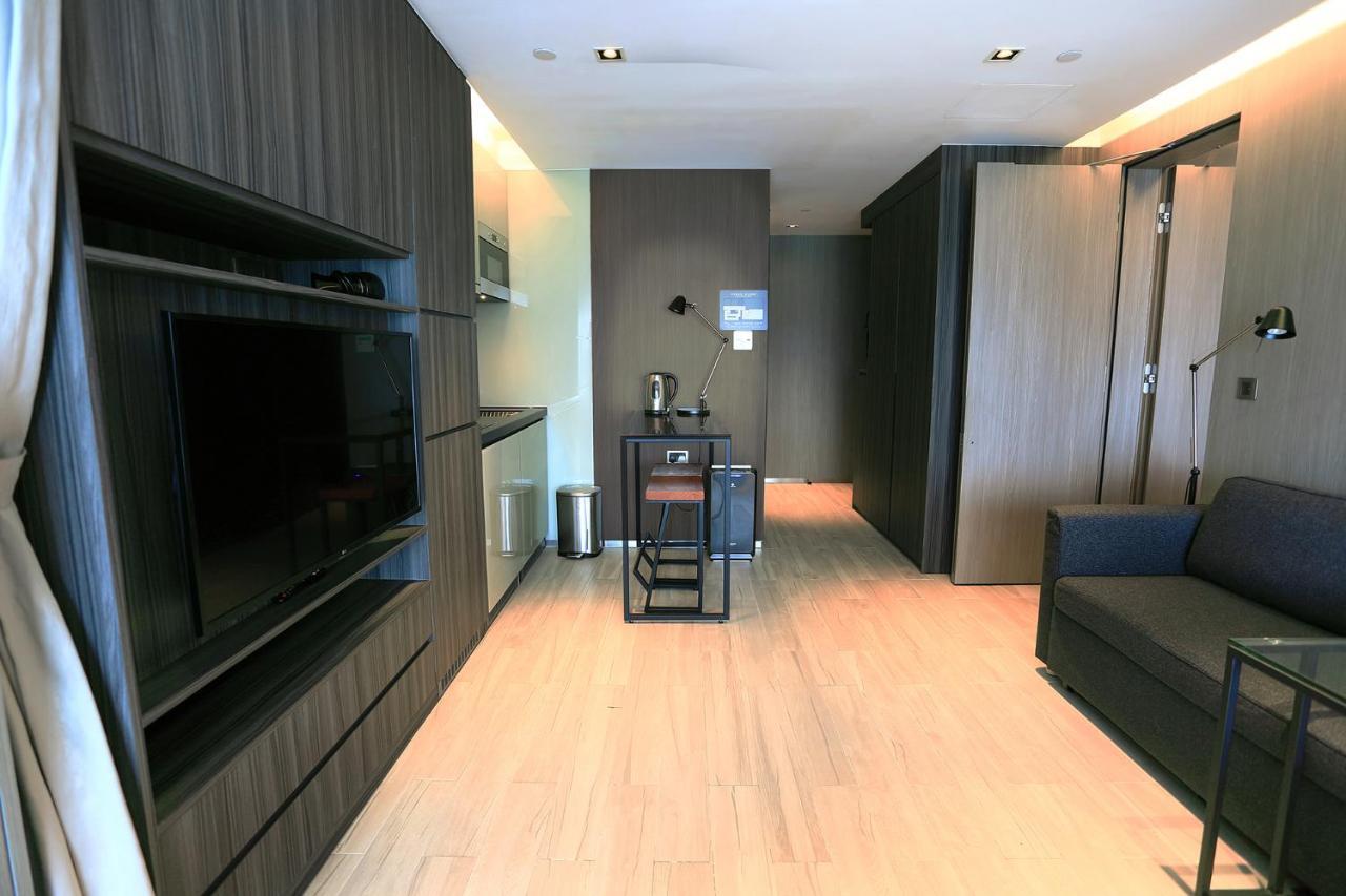 Cm+ Hotels And Serviced Apartments Гонконг Екстер'єр фото